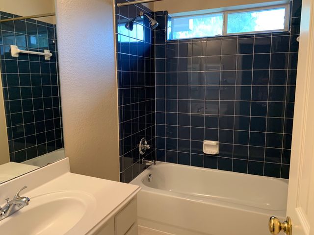 2644 Dunbar Drive, Mckinney, TX 75072