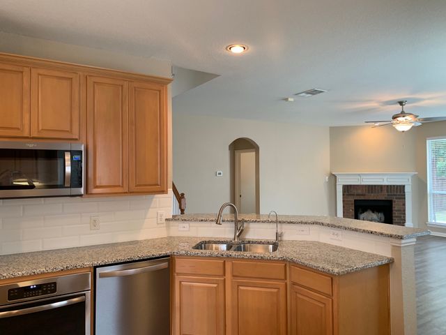 2644 Dunbar Drive, Mckinney, TX 75072