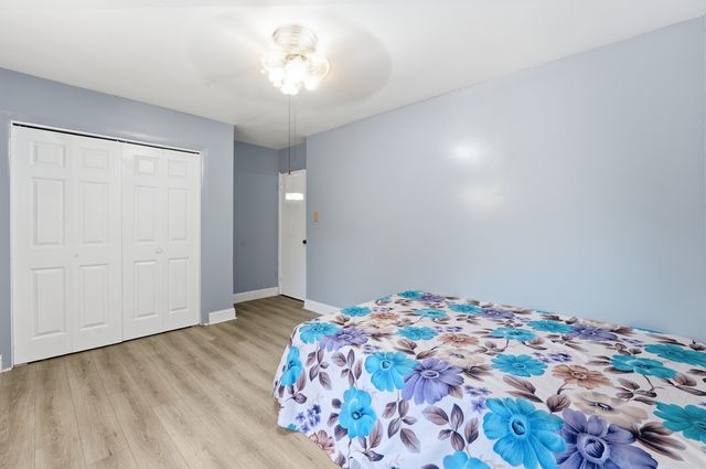 2507 W Coyle Avenue, Chicago, IL 60645