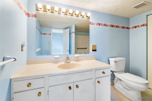 1507 Bronwyn Rd Unit#301, Henrico, VA 23238