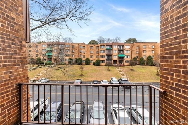 1507 Bronwyn Rd Unit#301, Henrico, VA 23238