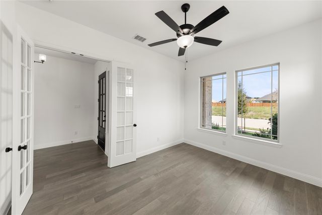 1426 Colorado Road, Van Alstyne, TX 75495