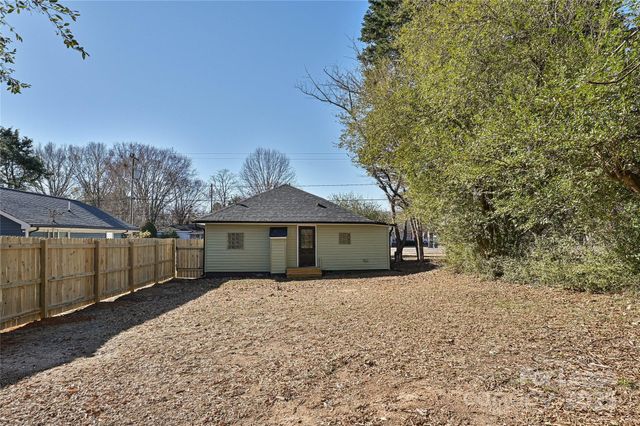 6616 Charlie Walker Road, Kannapolis, NC 28081