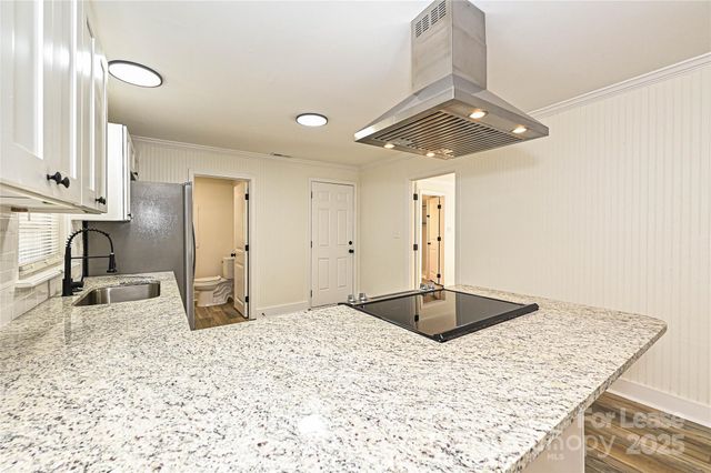 6616 Charlie Walker Road, Kannapolis, NC 28081