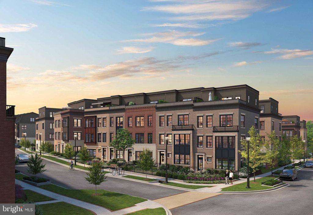 4910 STRATHMORE AVE #ELLINGTON 19, Kensington, MD 20895