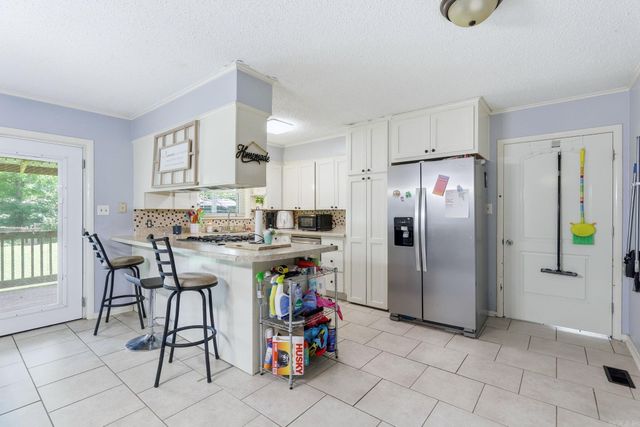 7201 Forest Dale Drive, North Little Rock, AR 72118