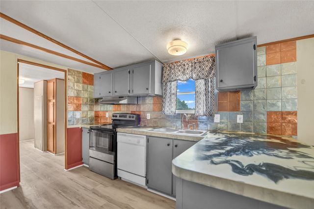 1933 Carter Road, Springtown, TX 76082