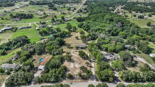 1933 Carter Road, Springtown, TX 76082