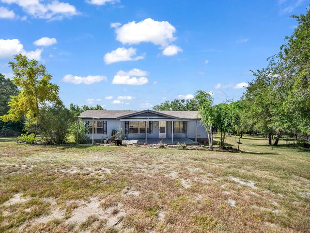 1933 Carter Road, Springtown, TX 76082