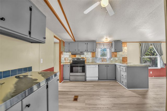 1933 Carter Road, Springtown, TX 76082