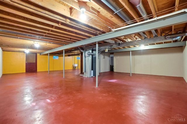 4588 Fairway Eleven Court, Liberty Twp, OH 45011