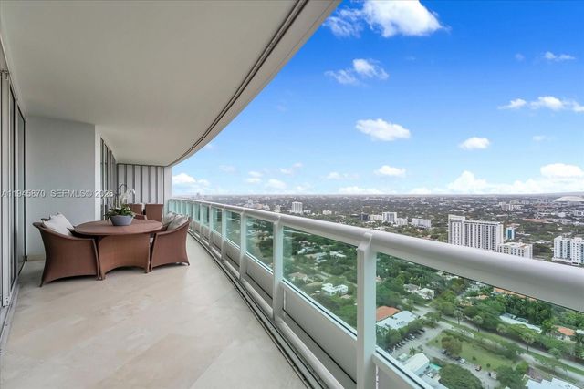 1643 Brickell Ave 3904, Miami, FL 33129