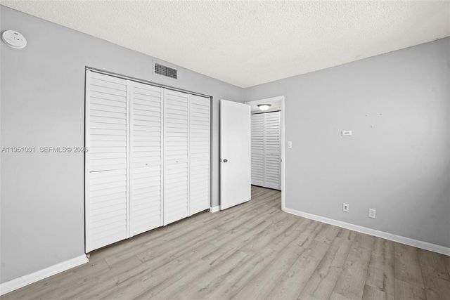 2302 S Cypress Bend Dr 210, Pompano Beach, FL 33069