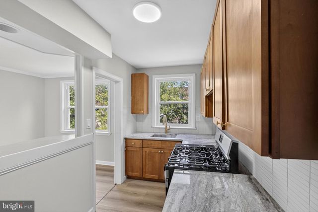 1067 S MERRIMAC RD, Camden, NJ 08104