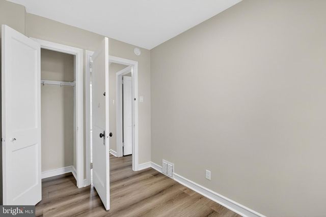 1067 S MERRIMAC RD, Camden, NJ 08104