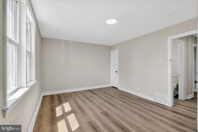 1067 S MERRIMAC RD, Camden, NJ 08104