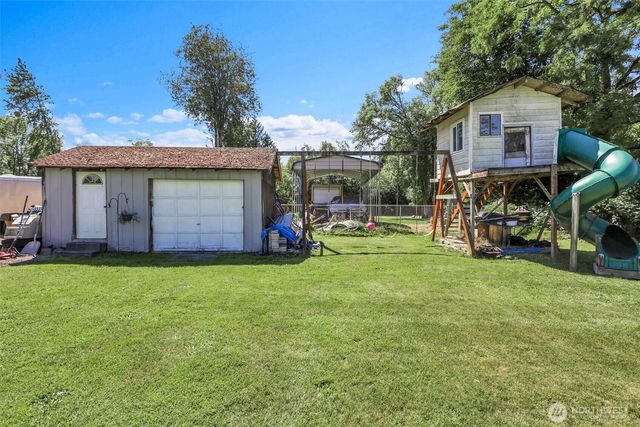 1519 95th Street E, Tacoma, WA 98445