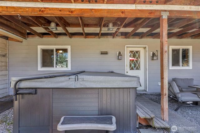 1519 95th Street E, Tacoma, WA 98445