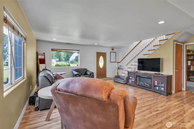 1519 95th Street E, Tacoma, WA 98445