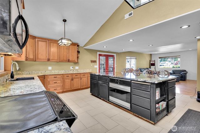 1519 95th Street E, Tacoma, WA 98445