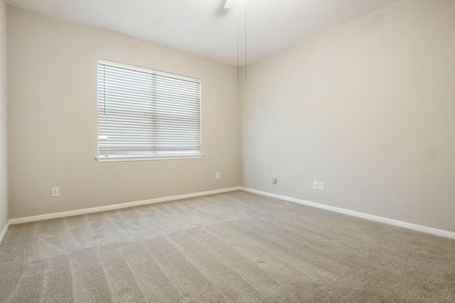 144 Oxford DR, Kyle, TX 78640