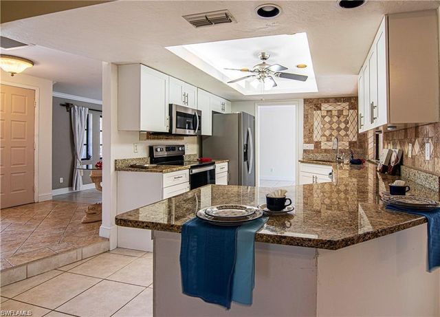6113 Deer RUN, Fort Myers, FL 33908
