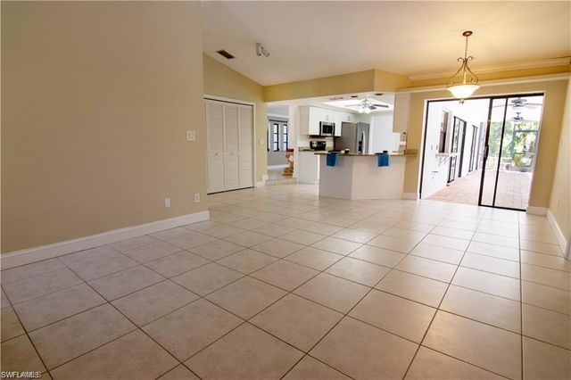 6113 Deer RUN, Fort Myers, FL 33908