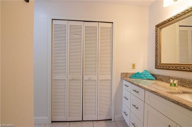 6113 Deer RUN, Fort Myers, FL 33908
