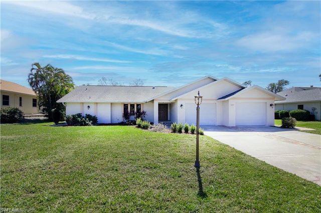 6113 Deer RUN, Fort Myers, FL 33908