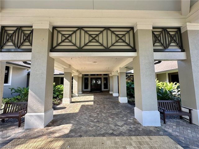 6113 Deer RUN, Fort Myers, FL 33908