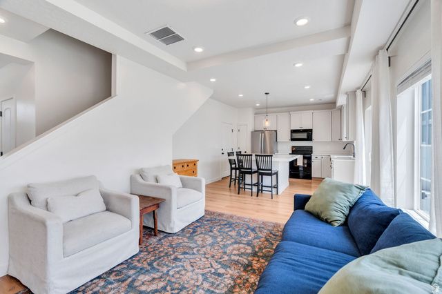 167 E POLARIS DR, Saratoga Springs, UT 84045