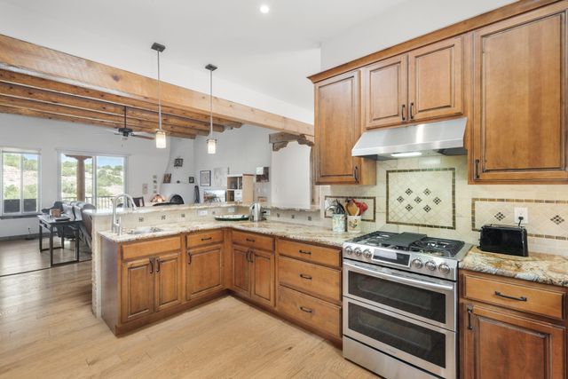 7 Sunrise Drive, Placitas, NM 87043