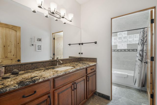 7 Sunrise Drive, Placitas, NM 87043