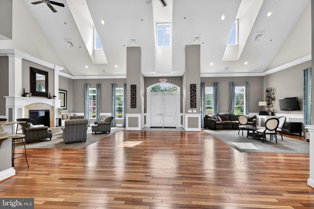 310 BUCKEYE CIR, La Plata, MD 20646