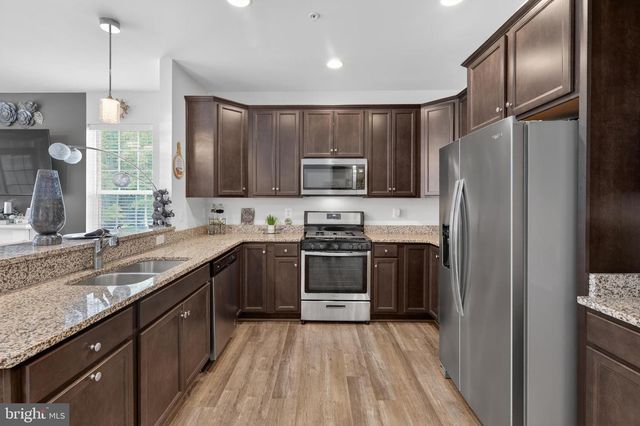 310 BUCKEYE CIR, La Plata, MD 20646