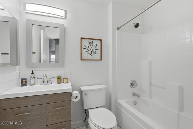 15656 W ACAPULCO Lane, Surprise, AZ 85379