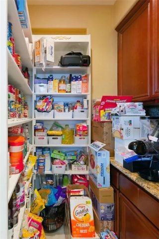 14911 Sunset Gardens Court, Victorville, CA 92394