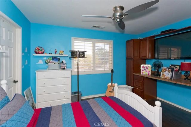 14911 Sunset Gardens Court, Victorville, CA 92394