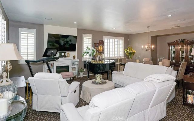 14911 Sunset Gardens Court, Victorville, CA 92394