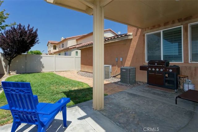 14911 Sunset Gardens Court, Victorville, CA 92394