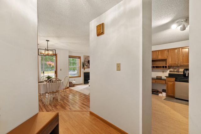 2508 Innsbruck Trail, New Brighton, MN 55112