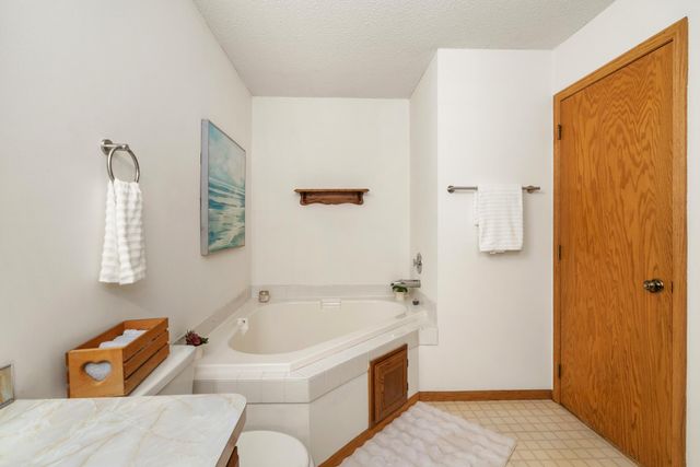 2508 Innsbruck Trail, New Brighton, MN 55112