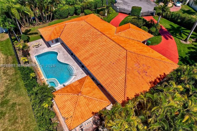 7080 SW 98th Ave, Miami, FL 33173