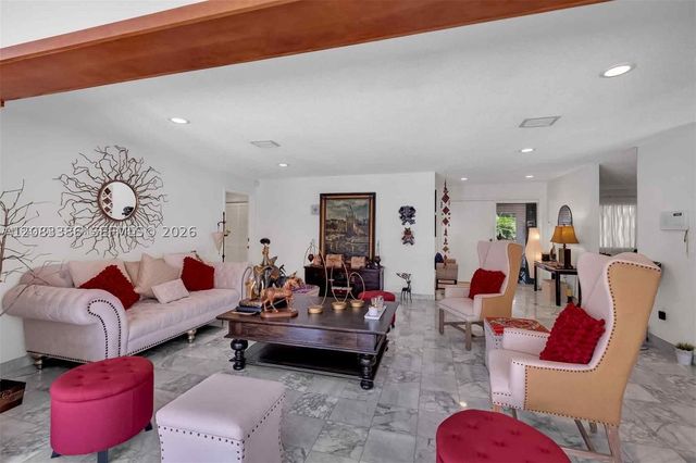 7080 SW 98th Ave, Miami, FL 33173