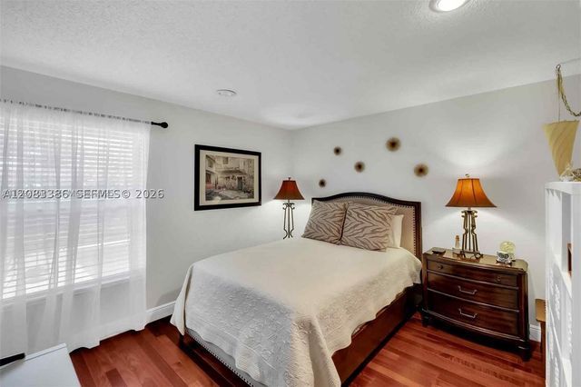 7080 SW 98th Ave, Miami, FL 33173