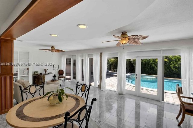 7080 SW 98th Ave, Miami, FL 33173
