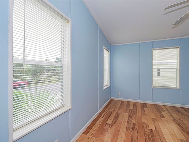 818 Thrush Circle, Sebastian, FL 32976