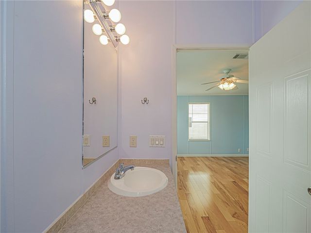 818 Thrush Circle, Sebastian, FL 32976