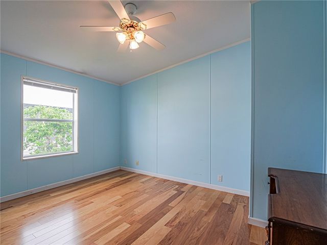 818 Thrush Circle, Sebastian, FL 32976