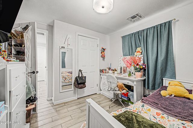 3617 S 17TH Street, Phoenix, AZ 85040